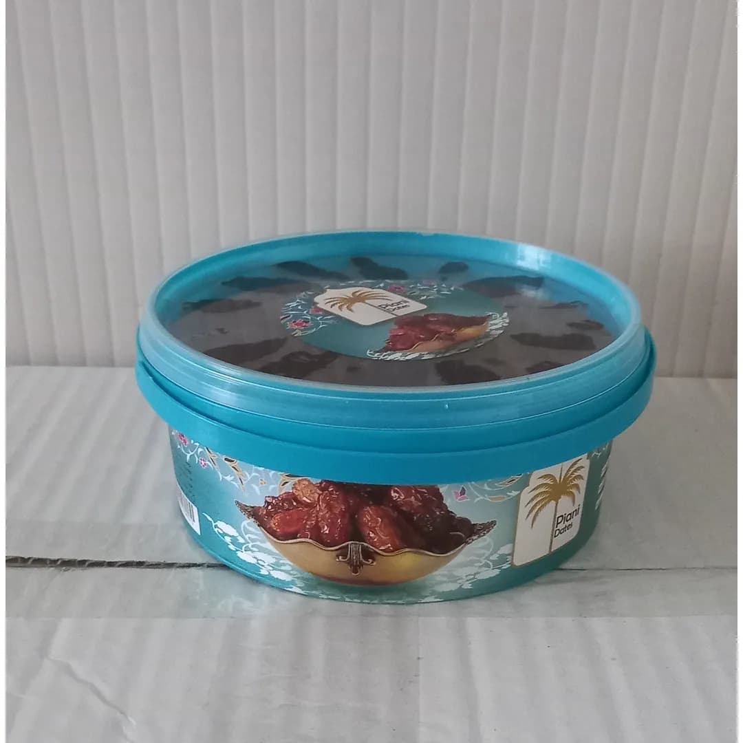 خرما پیارم شیره دار محصول